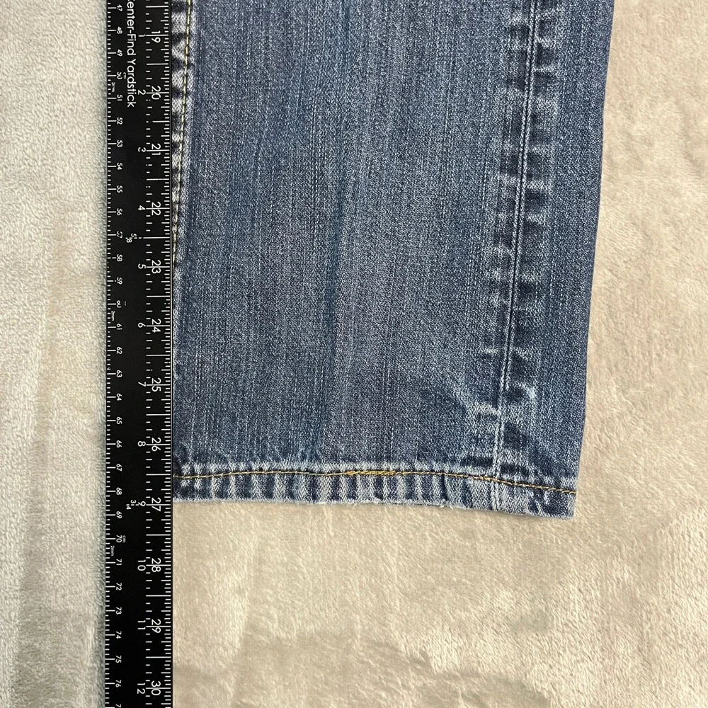 True Religion Straight Flap Pocket Blue Jeans 31x27 Faded Denim Distressed